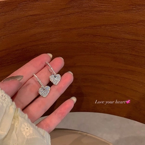 Luxury Copper White Gold Plated Heart Dangle Earrings With 925 Sterling Silver Earring Post White Zirconia Jewelry For Women