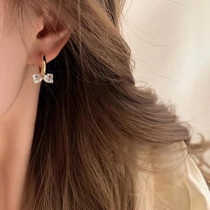 Elegante Schleife Creolen Mit 925 Sterling Silber Stift Vergoldete Kupfer Herz Zirkonia Ohrringe Für Damen Schmuck