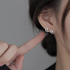 Minimalist Copper White Gold Plated Hollow Heart Huggie Earrings Silver Post Heart Hoop Earrings Jewelry For Women