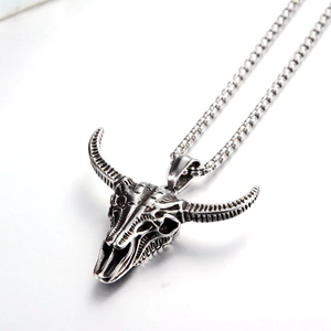 Vintage hip hop ox skull pendant necklace in stainless steel with metal box chain
