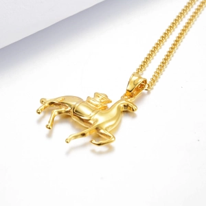 Collier hip-hop en acier titane doré avec pendentif cheval et finition polie brillante