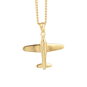 Collar con colgante de avión dorado pulido y cadena fina a juego sobre fondo blanco