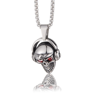 Collier Pendentif Tête de Mort Hip Hop Avec Casque Acier Titane Punk Rock Bijoux Pour Hommes Femmes Accessoire Streetwear