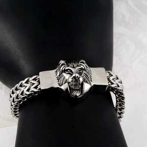 Hip-Hop Löwenkopf-Armband aus Edelstahl mit Weizenkette für Herren im Vintage-Silber-Look