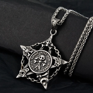 Collier avec pendentif pentagramme tête de mort en acier inox et symboles maçonniques
