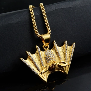 Collier hip hop avec pendentif chauve-souris dorée et diamants sur chaîne pour unisexe