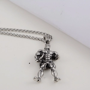 Collier avec pendentif homme musclé pour fitness en acier inoxydable couleur argent