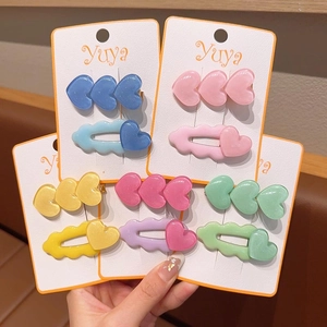 Fermagli per capelli colorati a forma di cuore per bambine in blu, rosa, giallo e viola