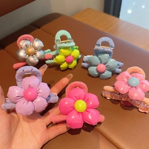 Set of 6 colorful 3D flower hair claws with PU leather texture and candy colors