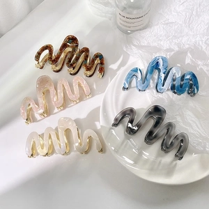 Pince à Cheveux Griffe en Acétate Forme de Vague Style Coréen Base Métallique Texture Marbre Encre Grande Pince Requin Accessoires Cheveux Élégants pour Femmes