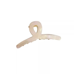 Pince à cheveux torsadée élégante en acétate avec lustre nacré de couleur blanc crème