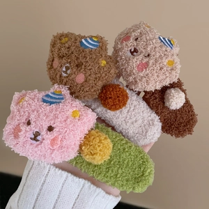 Süßes Plüsch-Bär-Haarklammer-Set mit flauschiger Lammwolle-Textur und bunten Pompons
