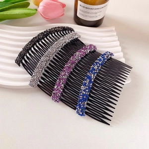 Peignes à Cheveux Élégants en Strass Peignes Latéraux Antidérapants Accessoires de Coiffure en Plastique pour Femme Mariage