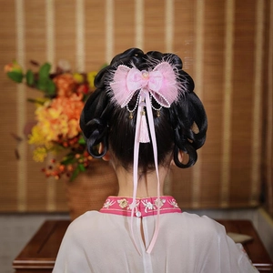 Hanfu Haarspange mit rosa Schmetterlingsschleife, weißen Federn und langen Quasten
