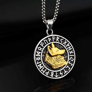 Collier Pendentif Tête de Loup Viking avec Runes Acier Titane Mythologie Nordique Hip Hop Bijoux Ton Or Argent Médaille Ronde Homme Femme