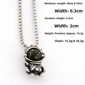 Détails du pendentif astronaute en acier inoxydable avec spécifications de taille