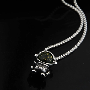 Collier avec pendentif astronaute argenté vintage et chaîne pour homme et femme