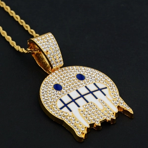Collier Pendentif Fantôme Hip Hop Iced Out Alliage Strass Émail Œil Bleu Sourire Visage Pendentif pour Hommes Femmes Bijoux Cadeau