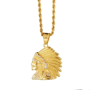 Collana con Ciondolo a Testa di Capo Indiano in Acciaio Inossidabile Hip Hop Catena a Corda con Strass Intarsiati Oro