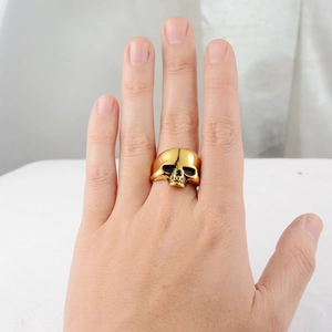 Gouden schedel ring voor heren van titanium staal, stoere hip-hop stijl mode accessoire