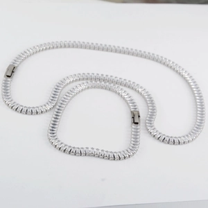 Hip hop silver tennis chain with rectangular cubic zirconia stones and metal clasp
