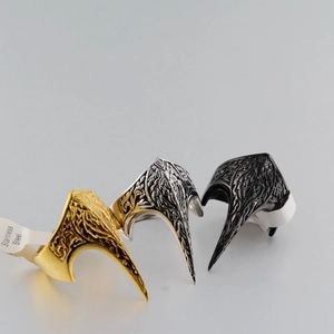 Vintage Stainless Steel Eagle Beak Claw Ring Gothic Relief Armor Finger Ring Punk Hip Hop Personalized Jewelry For Men