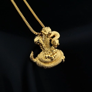 Collier Pendentif Crâne de Serpent à Trois Têtes en Acier Titane Gothique Vintage pour Hommes Femmes Bijoux Punk Hip Hop Cadeau
