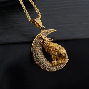 Collana con Pendente Lupo che Ulula alla Luna Vichinga Acciaio Inossidabile Hip Hop Oro Placcato Strass Intarsiato Catena per Uomo Donna Gioielli