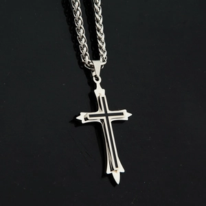 Collana con Pendente a Croce a Doppio Strato Hip Hop Catena a Grano in Acciaio Inossidabile Gioielli Stile Retro Gotico per Uomo Donna