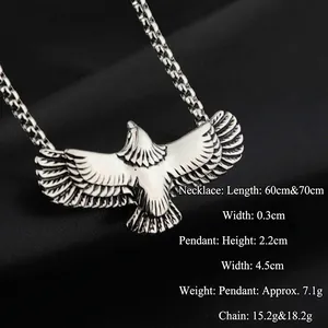Pendentif aigle hip hop sur chaîne perlée avec finition argentée rétro élégante