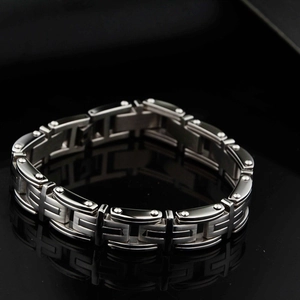 Men Titanium Steel Cross Link Bracelet Punk Gothic Industrial H-Link Biker Bracelet Silver Cross Bangle Fashion Jewelry