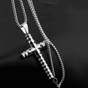 Punk-Zylinder-Kreuzanhänger in Silber mit dicker Box-Kette für Damen und Herren