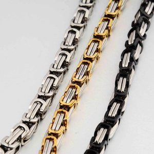 Pulseras de cadena bizantina en plata, oro y negro fabricadas en acero de titanio