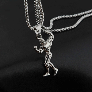 Collana con ciondolo silhouette culturista per uomo in acciaio inossidabile lucido