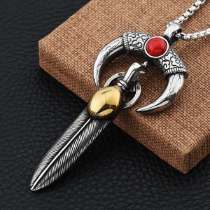 Vintage Stainless Steel Ox Horn Feather Pendant Necklace Retro Ethnic Hip Hop Red Stone Box Chain Jewelry For Men Women