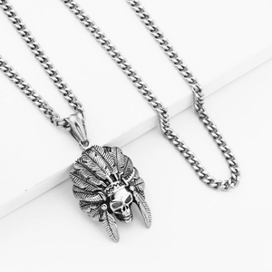 Vintage Indian feather skull pendant with cuban chain in silver stainless steel