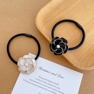 Eleganti Elastici per Capelli Camelia in Lega con Fiori e Künstliche Perle Finte Alta Elasticità Stile Francese Porta Coda per Donna Accessori