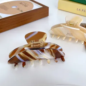 Pince à Cheveux Large en Acétate Style Français Motif Marbre Élégante Pince Requin Antidérapante Accessoires de Cheveux pour Femmes