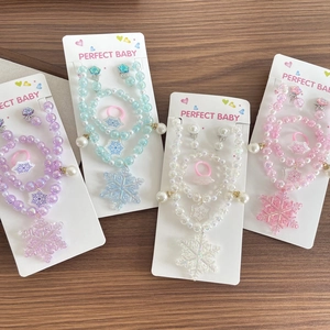 Parure bijoux enfant flocon de neige avec collier bracelet bague et boucles d'oreilles