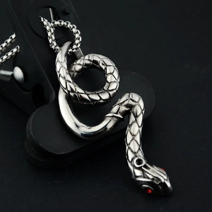 Hip Hop Schlange Anhänger Halskette Titanstahl Gothic Tier Design Mit Roten Zirkonia Augen Vintage Punk Schmuck Für Unisex