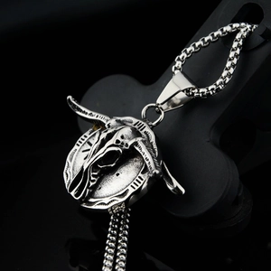 Collier rétro avec pendentif crâne de taureau argenté et chaîne à mailles pour unisexe