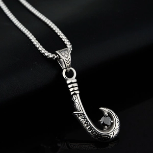 Hip Hop Stainless Steel Fish Hook Pendant Necklace For Men Women Tribal Pattern Black Rhinestone Inlaid Retro Jewelry Gift
