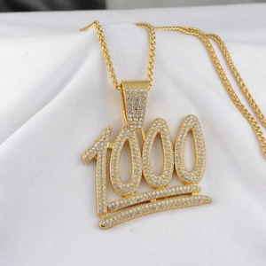 Collar hip hop dorado con colgante 1000 incrustado de diamantes de imitación blancos