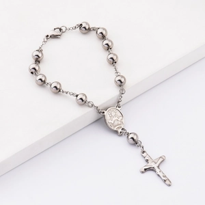 Pulsera de rosario hip hop con cuentas plateadas pulidas, medalla religiosa y cruz