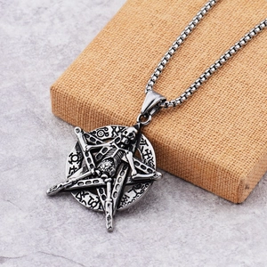 Collier pendentif squelette pentagramme gothique en argent antique avec chaîne à maillons