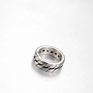 Vintage Stainless Steel Ring For Men Retro Industrial Style Punk Woven Texture Wide Band Silver Biker Ring Fashion Jewelry Gift