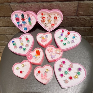 Adorable children's princess gemstone ring set in pink heart-shaped gift boxes