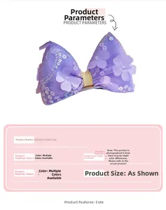 Vue détaillée de la pince à cheveux fleur en tissu violet avec paillettes pour petites filles