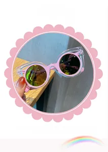 Detailed view of kids polarized sunglasses showing non-slip temple teeth design