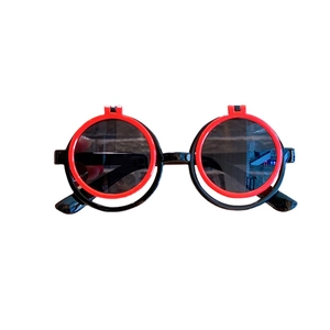 Occhiali da sole tondi a scatto per bambini in rosso e nero con lenti anti-UV